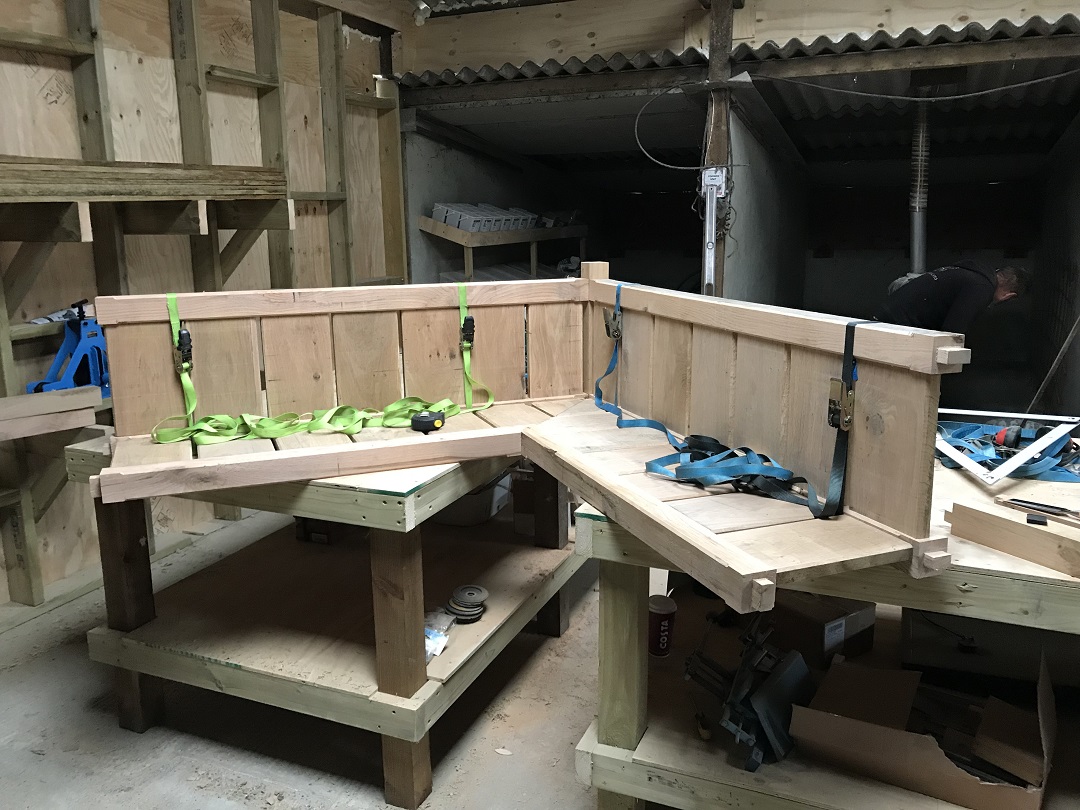 Bespoke Handmade Garden Bench Essex Dtaylor Landscapes